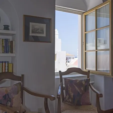 Erato Traditional Town House Mykonos Town